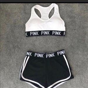 Women’s sports bra bad short small